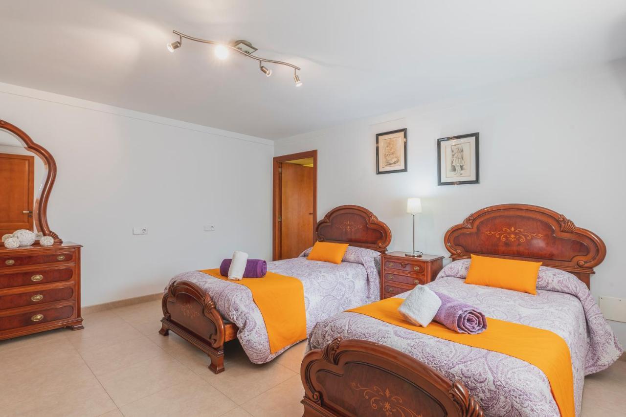 Villa Es Puig Buger Luaran gambar